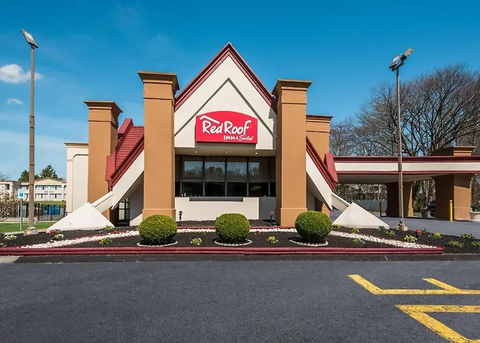 Red Roof Inn And Suites Newark - University